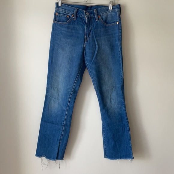 Levi’s Straight Leg Jeans - Picture 8 of 13